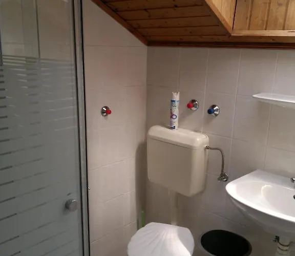 Casa de hóspedes Abszolut Vendeghaz