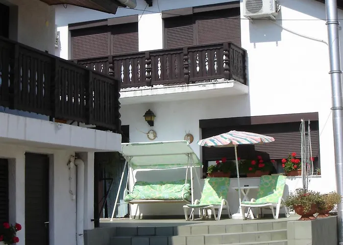 게스트하우스 Abszolut Vendeghaz 2*