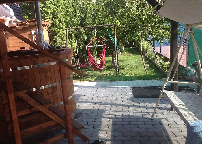 Abszolut Vendeghaz 케츨리