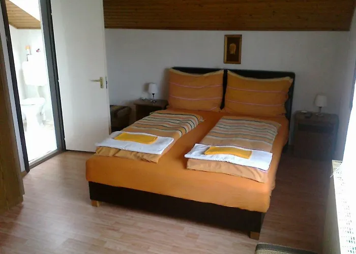 Abszolut Vendeghaz Casa de hóspedes