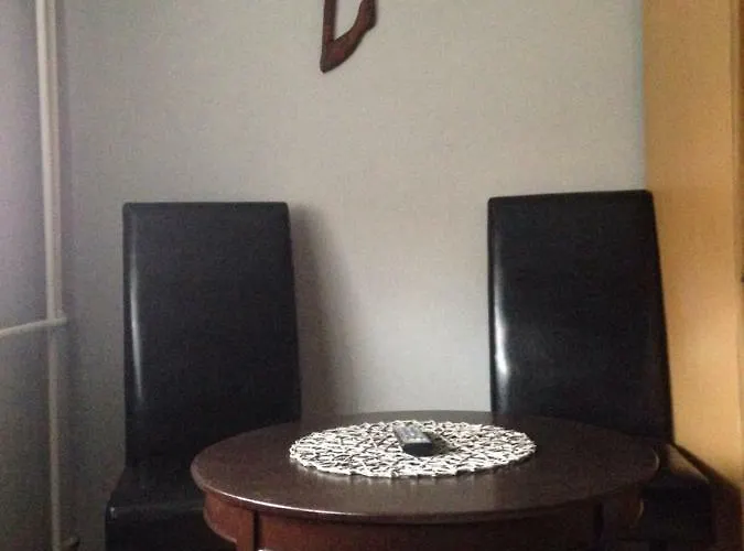 게스트하우스 Abszolut Vendeghaz