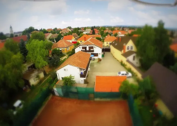 게스트하우스 Abszolut Vendeghaz 2*